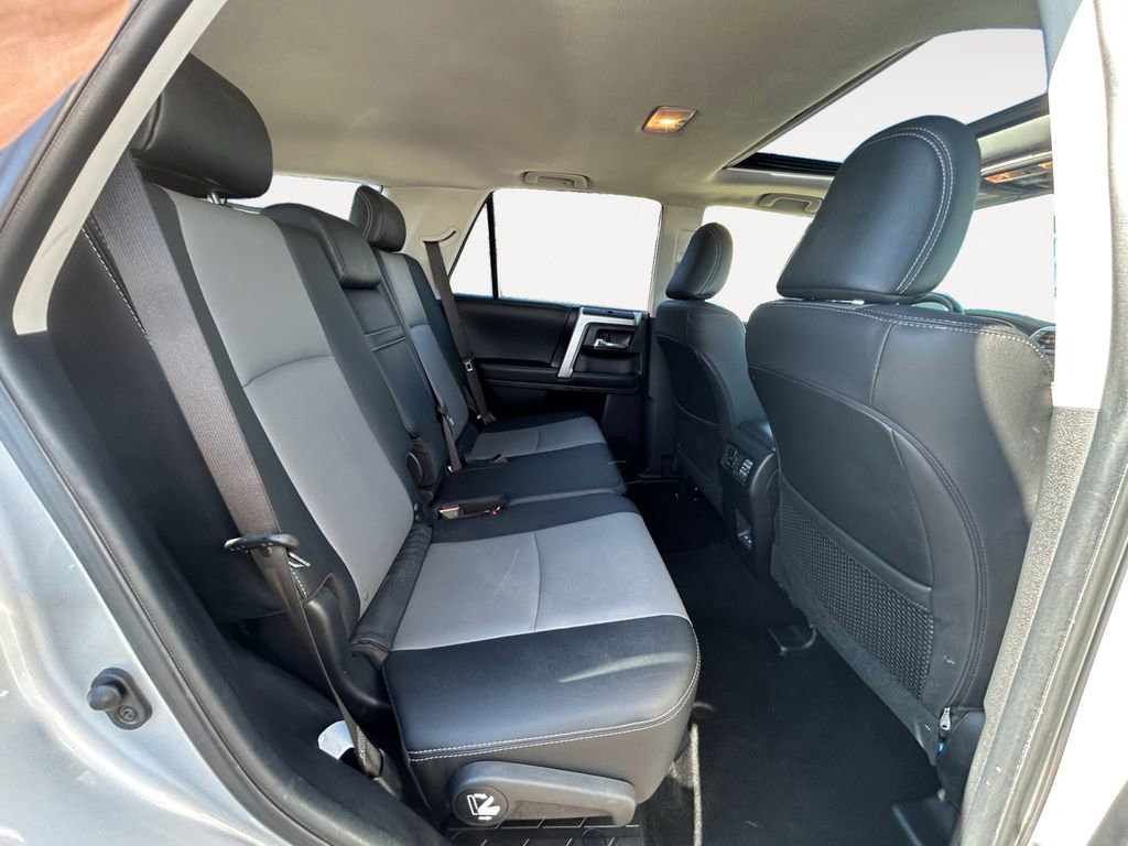 Used 2024 Toyota 4Runner SR5 Premium w/ Moonroof Package AWD/4WD image 12