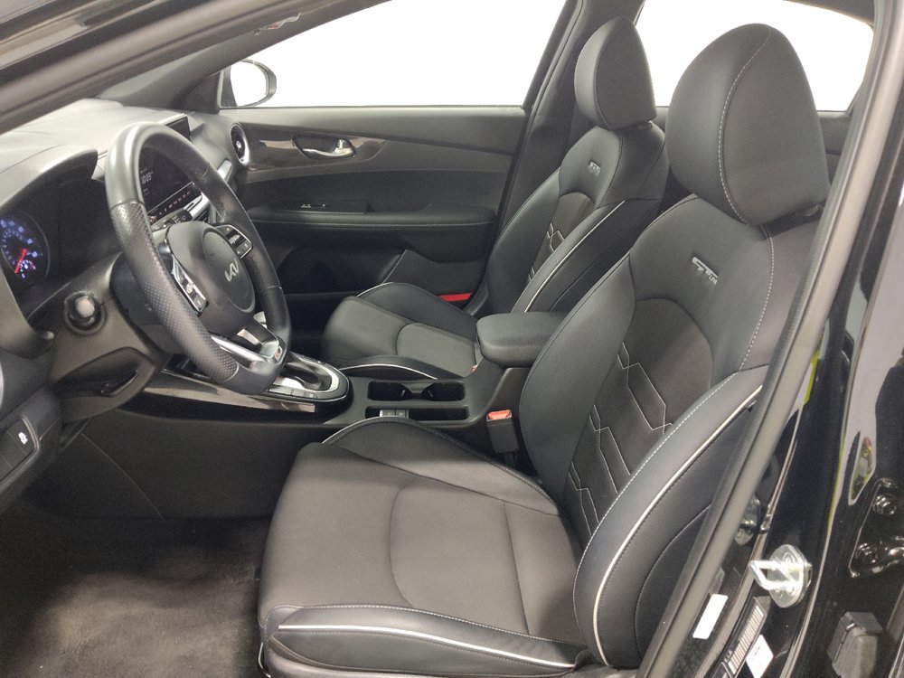 Used 2023 Kia Forte GT-Line w/ GT-Line Premium Package FWD image 17