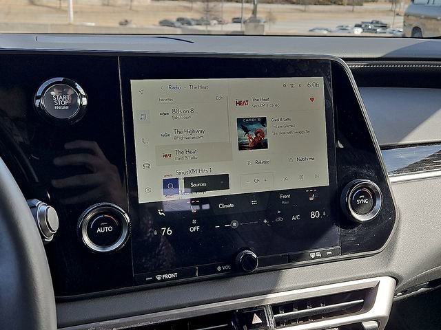 Used 2025 Lexus RX 350 FWD w/ Technology Package image 17