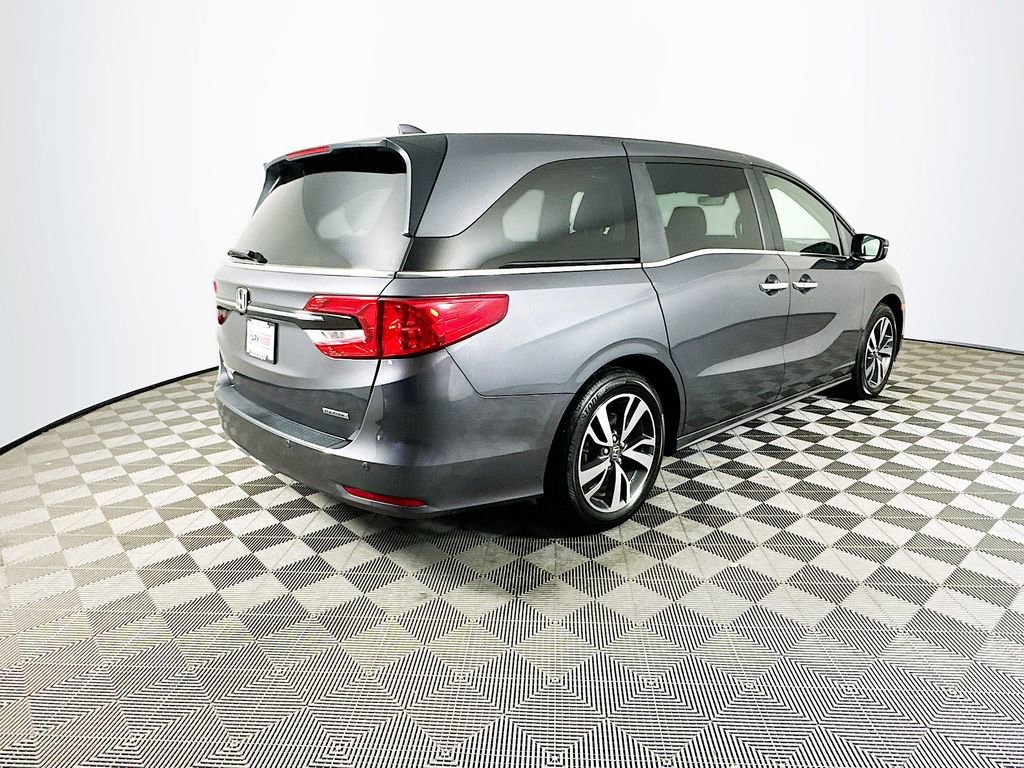 Used 2023 Honda Odyssey Touring image 10