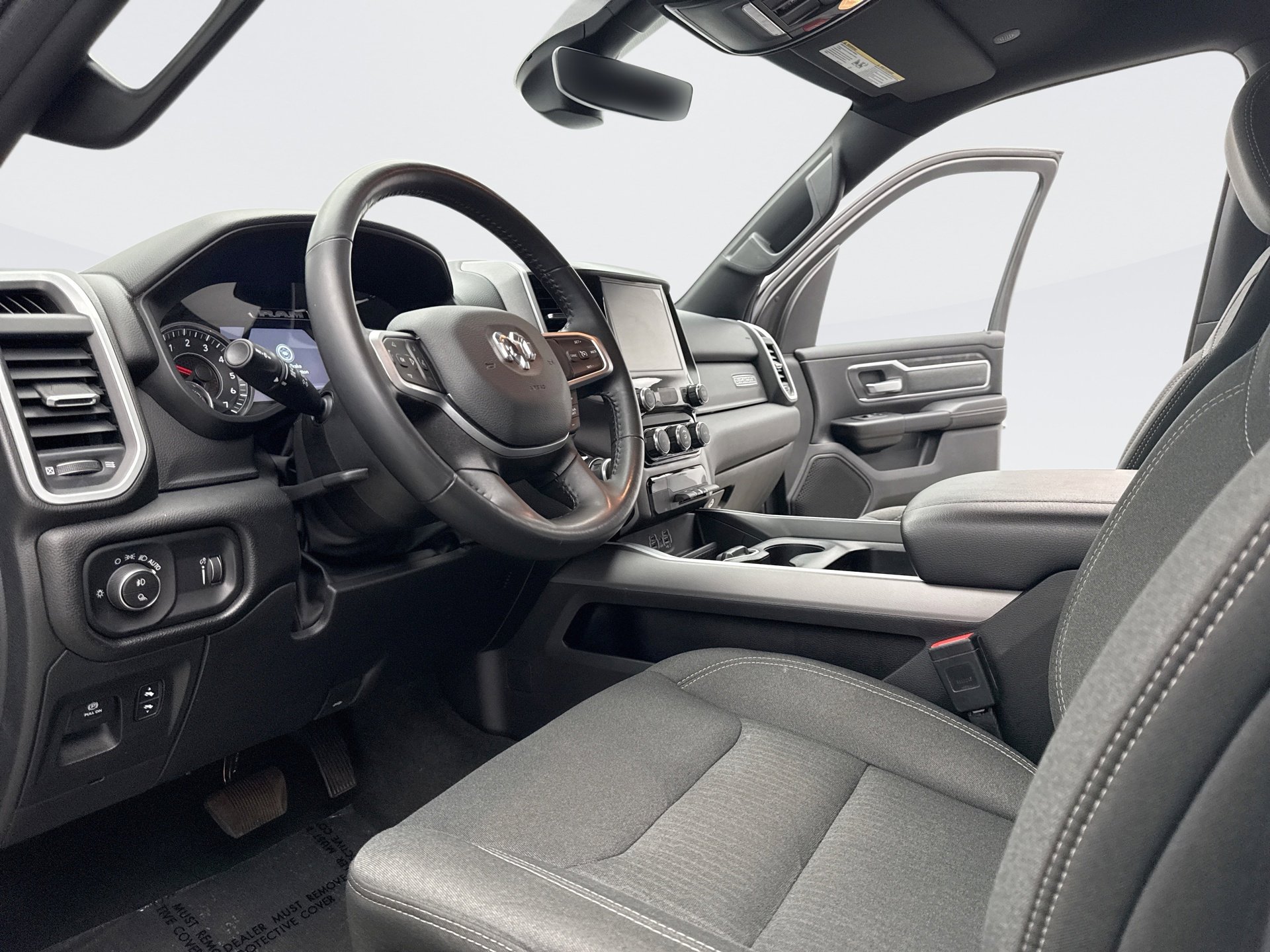 Used 2022 RAM 1500 Big Horn AWD/4WD image 10