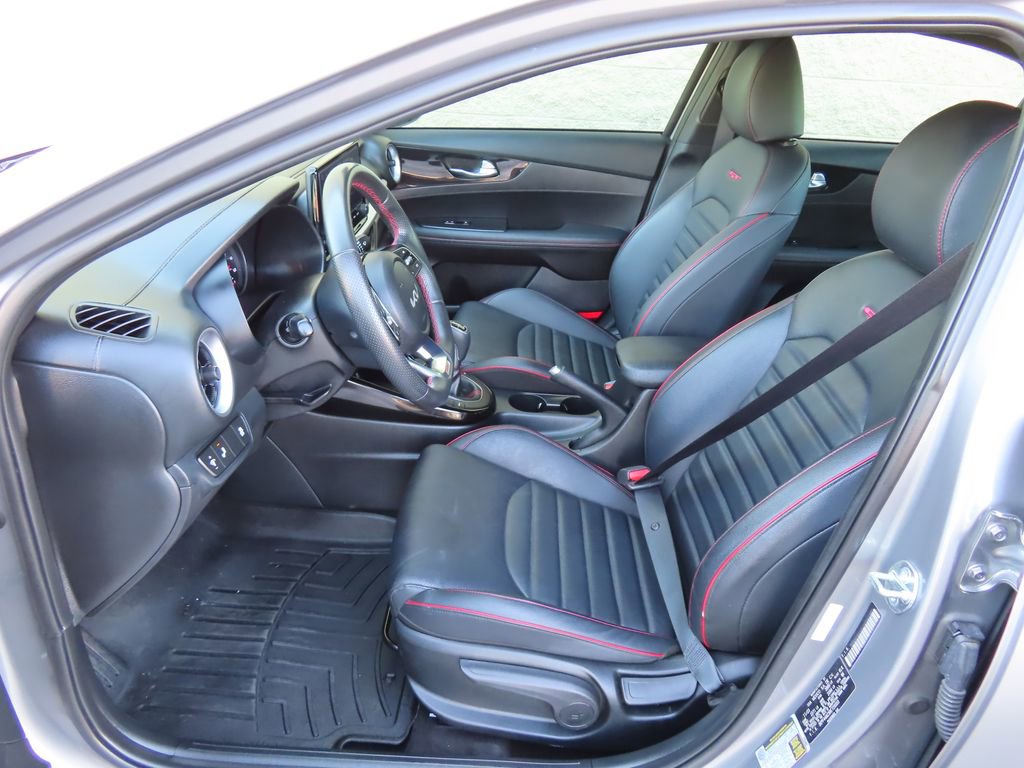 Used 2024 Kia Forte GT FWD image 25