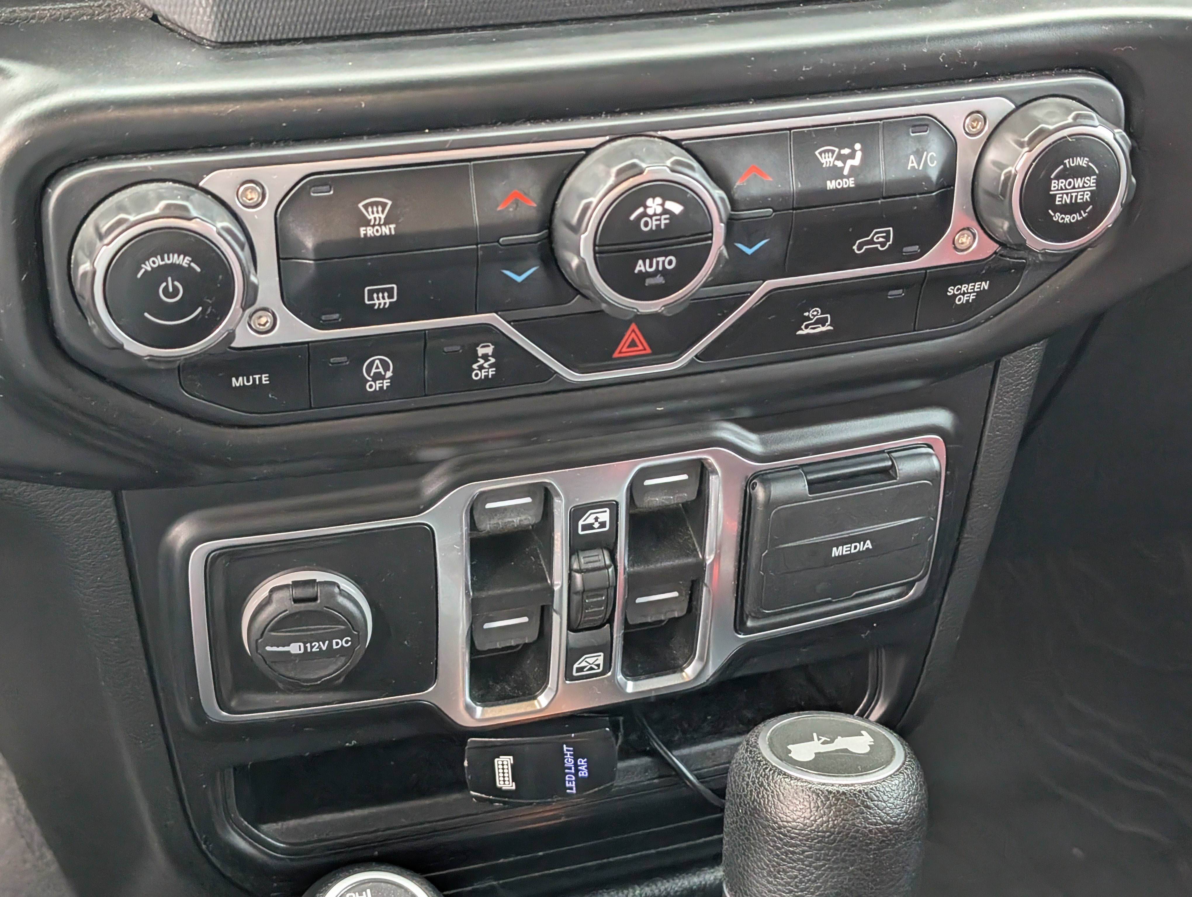 Used 2021 Jeep Wrangler Unlimited Sport image 28