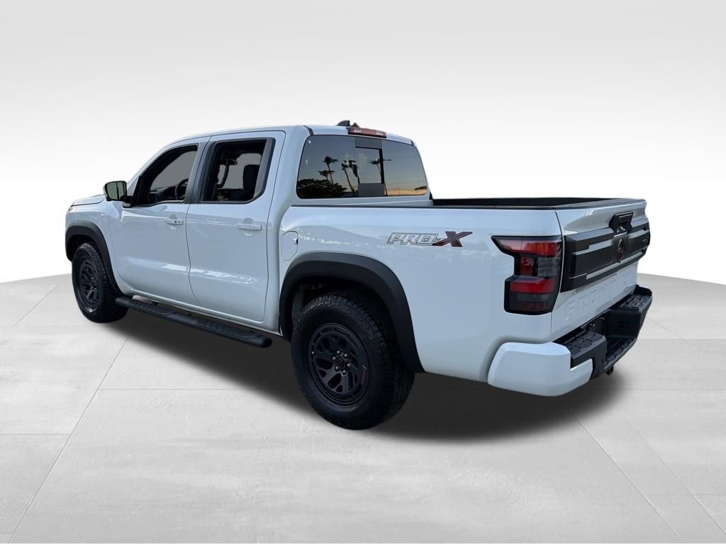 Certified 2025 Nissan Frontier Pro-X w/ Pro Convenience Package image 5