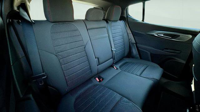 Used 2024 Dodge Hornet R/T image 23