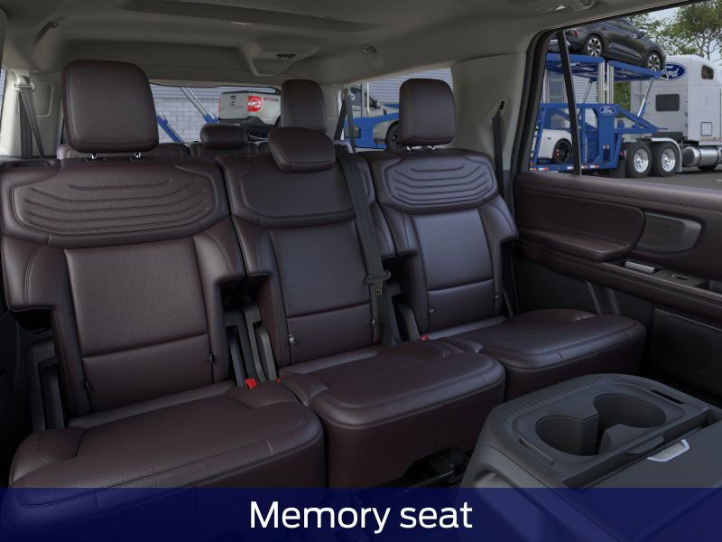 New 2026 Ford Expedition Max Platinum image 13