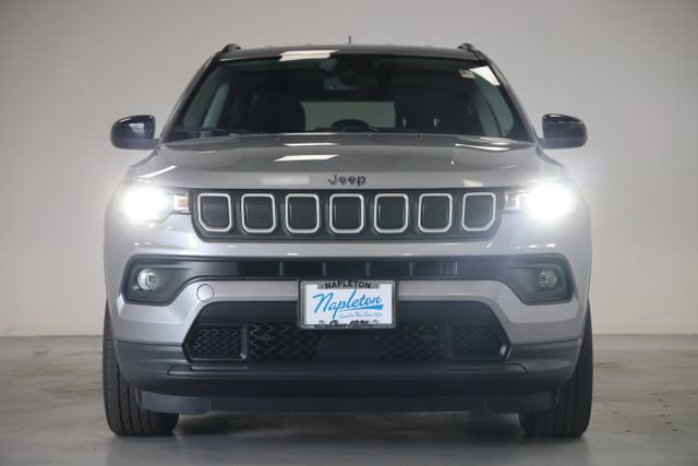 Used 2022 Jeep Compass Latitude w/ Convenience Group image 3