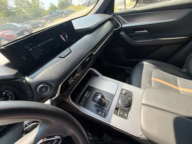 Used 2025 MAZDA CX-90 3.3 Turbo w/ Premium Plus Pkg AWD/4WD image 29