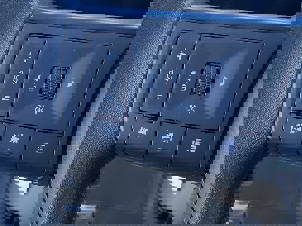 New 2026 Nissan Kicks S image 31