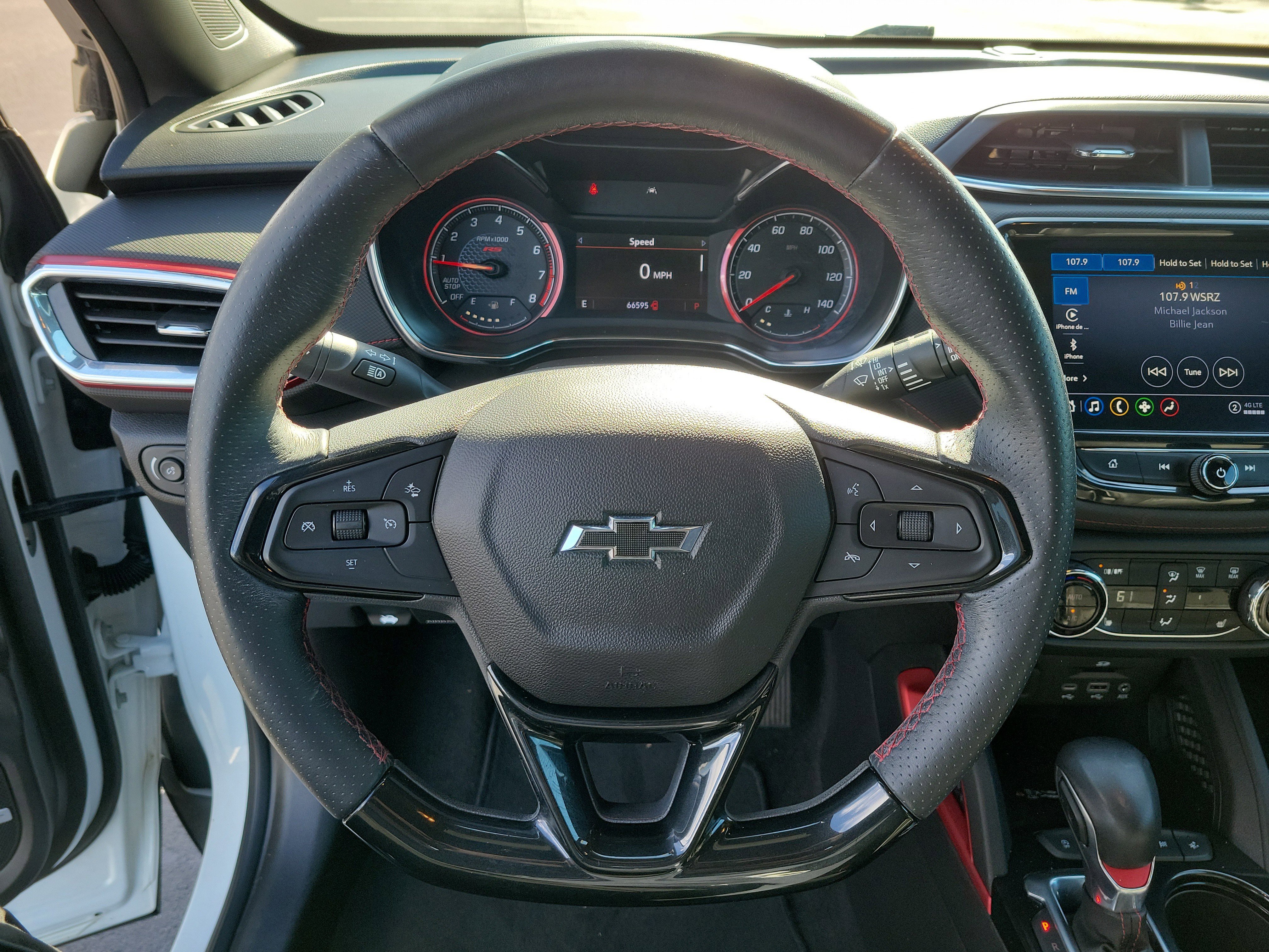 Used 2021 Chevrolet TrailBlazer RS w/ Technology Package image 22