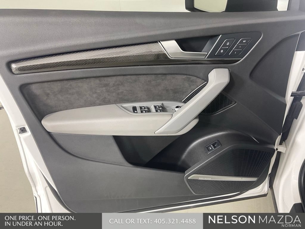 Used 2018 Audi SQ5 Prestige w/ Prestige Package AWD/4WD image 17