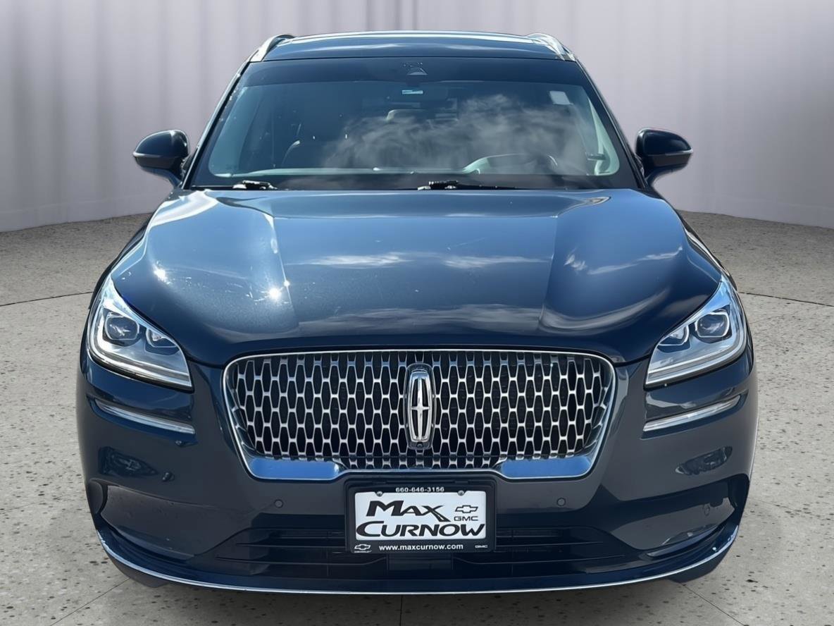 Used 2020 Lincoln Corsair Reserve w/ Equipment Group 202A image 8