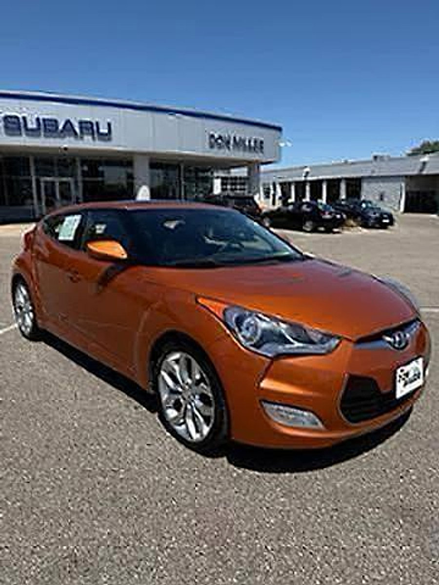 Used 2012 Hyundai Veloster w/ Style Pkg