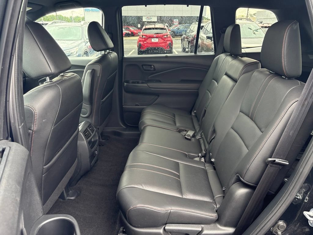 Used 2023 Honda Passport TrailSport image 12