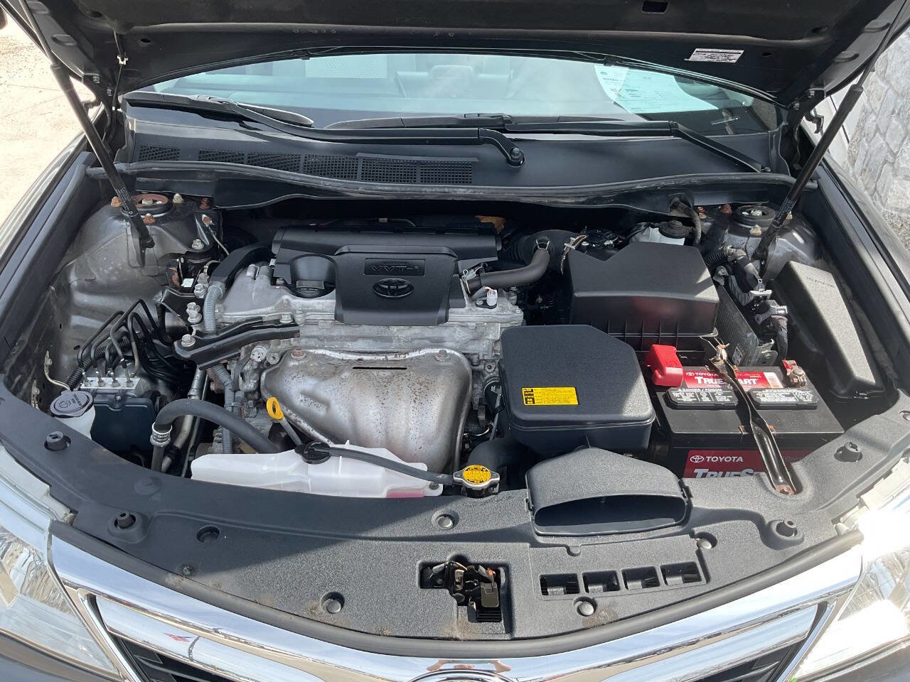 Used 2012 Toyota Camry LE FWD image 46