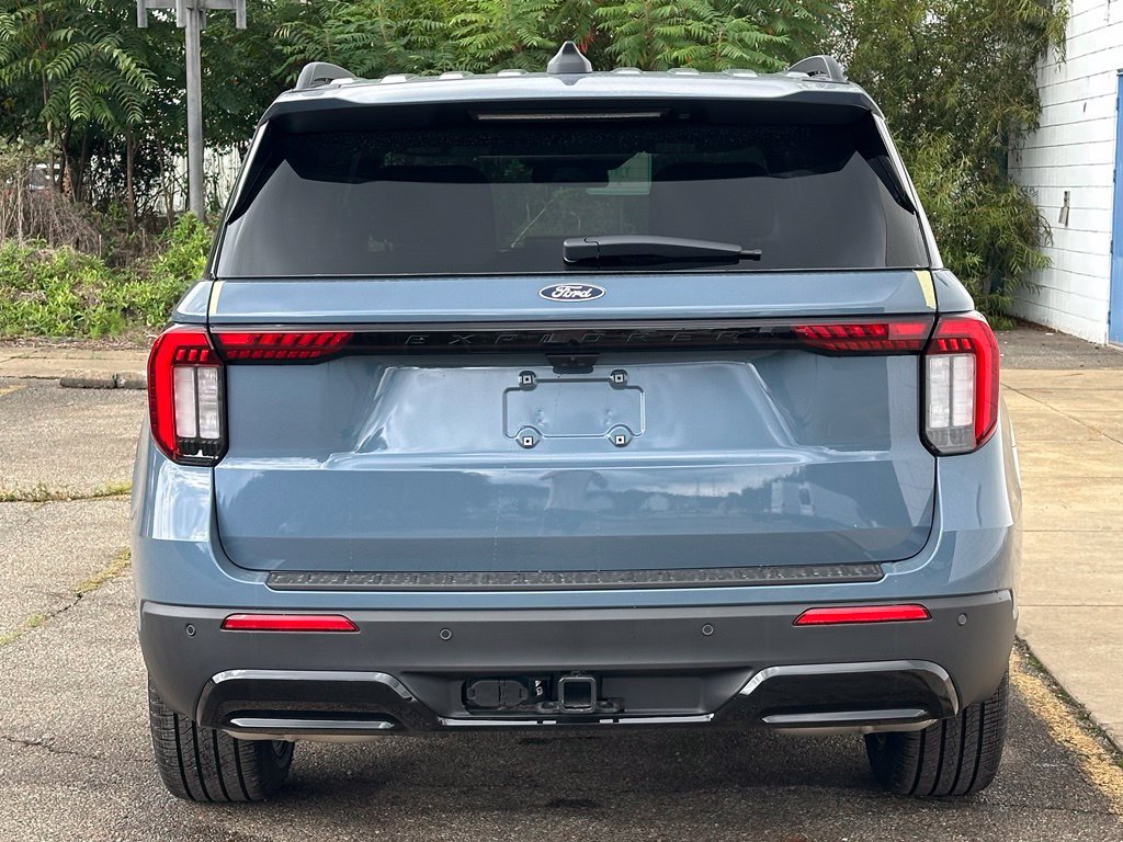 New 2027 Ford Explorer ST-Line w/ Premium Package AWD/4WD image 5