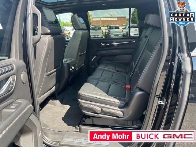 Used 2022 GMC Yukon XL Denali AWD/4WD image 38