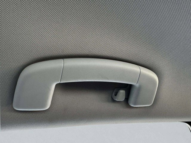 Used 2017 Volkswagen Golf SE image 40