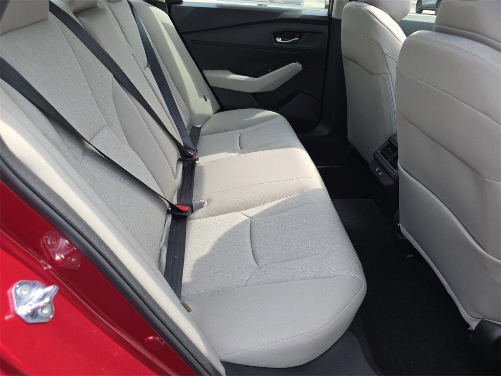 New 2025 Honda Accord SE image 19