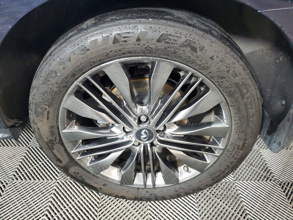 Used 2019 INFINITI QX60 Luxe w/ Limited Package FWD image 10