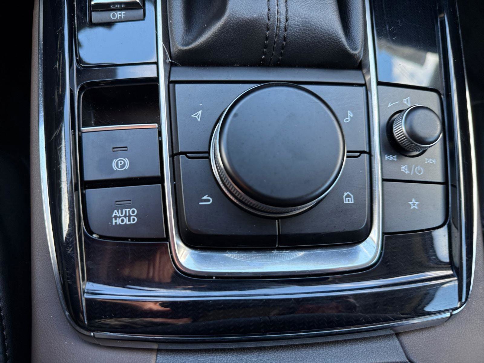 Certified 2025 MAZDA CX-30 AWD 2.5 S w/ Premium Package image 23