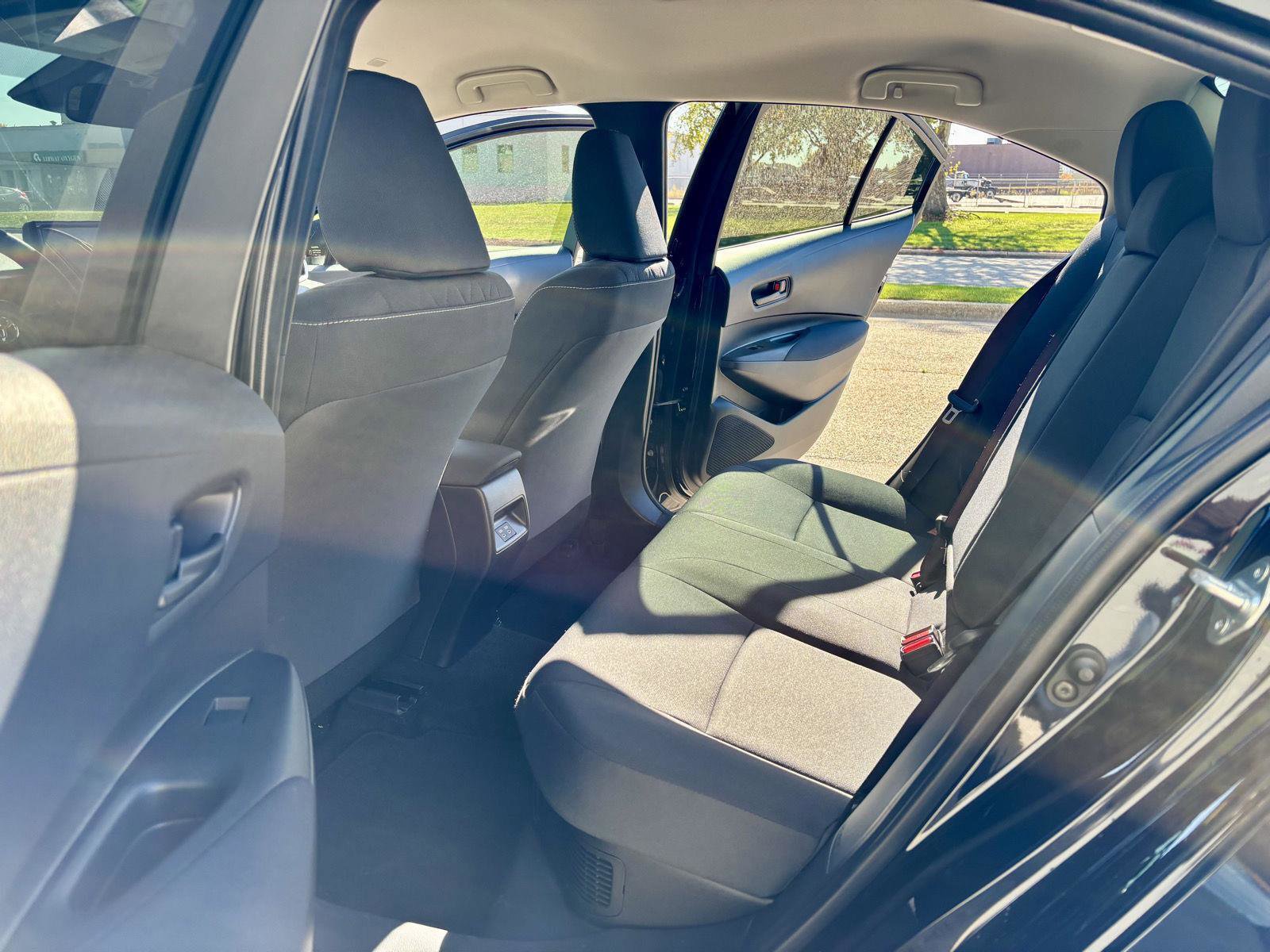 Used 2025 Toyota Corolla LE image 18