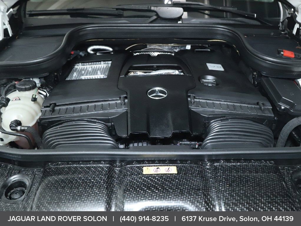 Used 2024 Mercedes-Benz GLS 580 4MATIC image 41