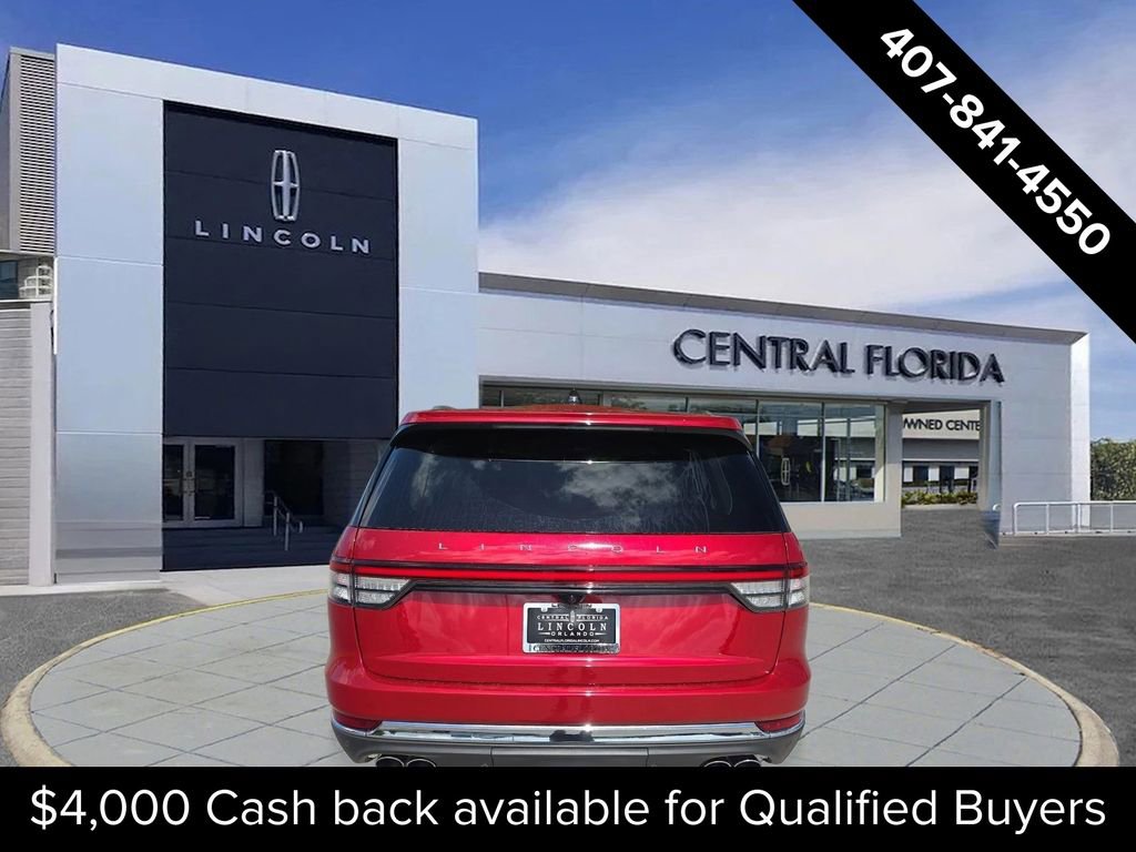 New 2026 Lincoln Aviator AWD image 4