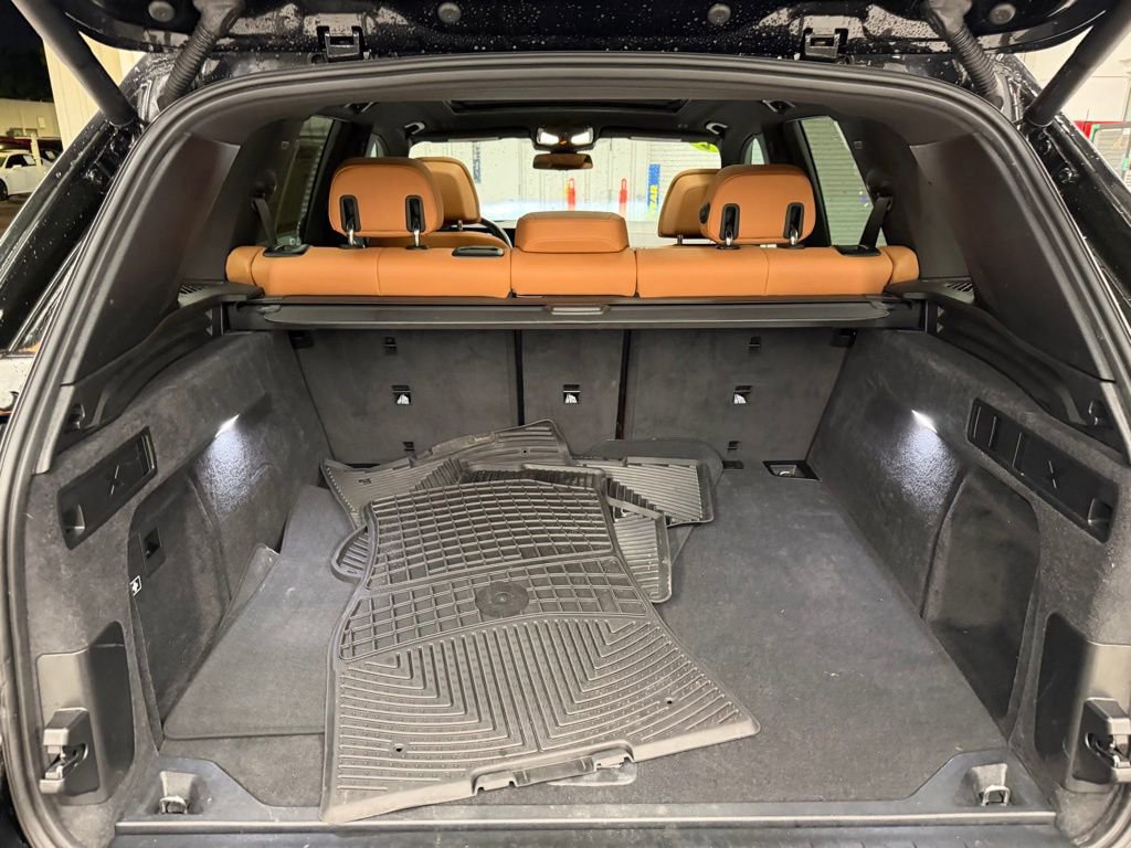 Used 2024 BMW X5 M60i image 40