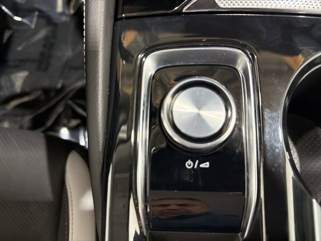 Used 2024 Buick Envision Sport Touring image 35
