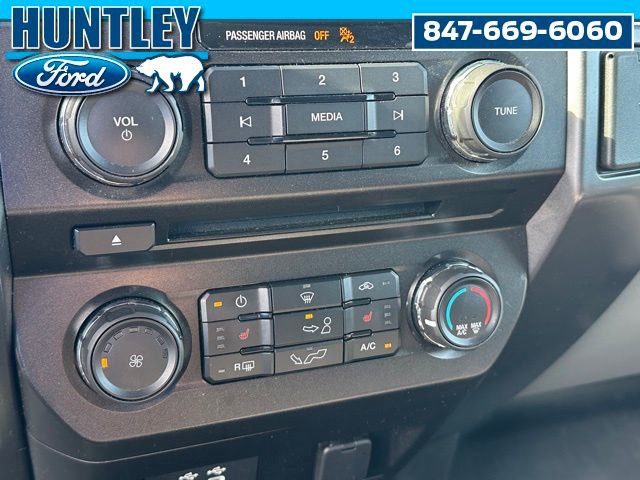 Used 2018 Ford F150 XLT w/ Equipment Group 302A Luxury AWD/4WD image 19