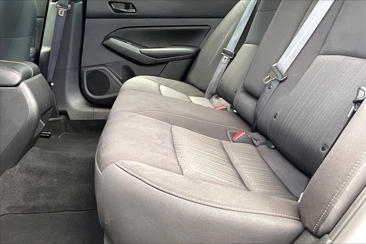 Used 2024 Nissan Altima 2.5 S FWD image 17