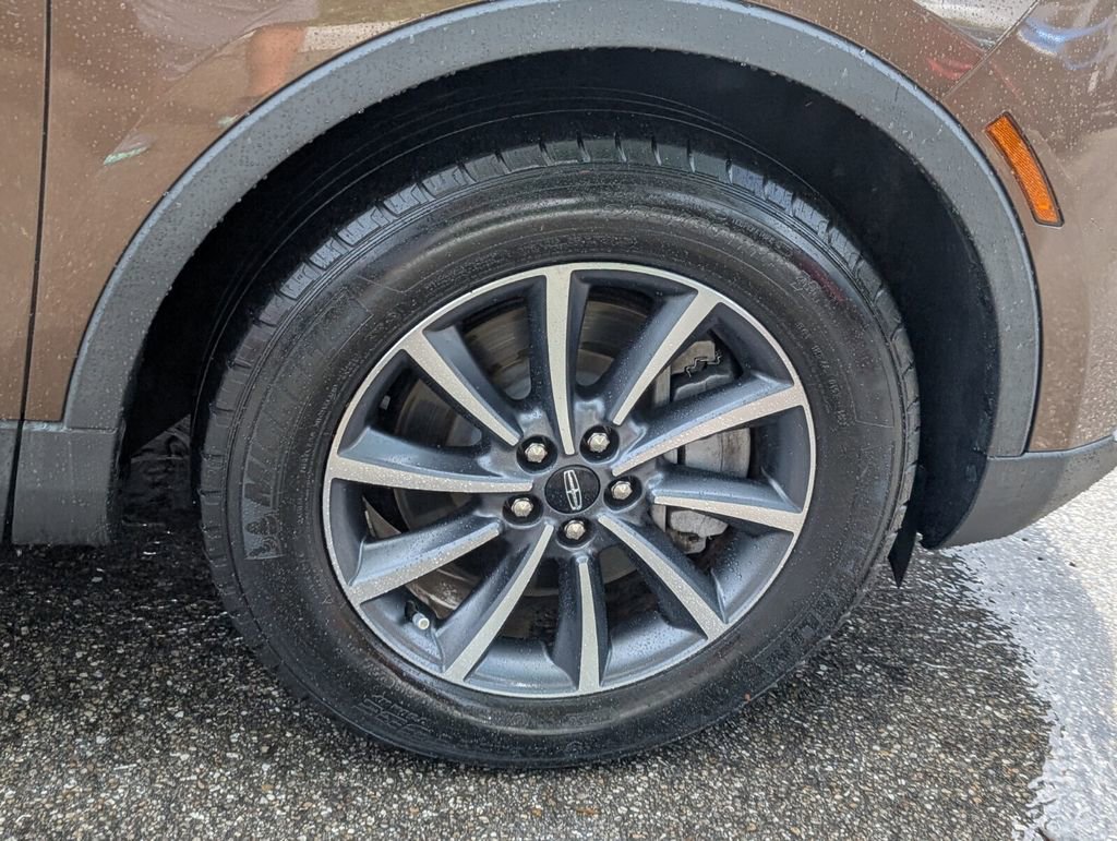 Used 2022 Lincoln Nautilus FWD image 9