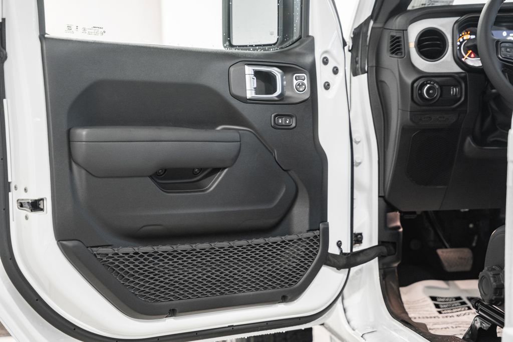 New 2026 Jeep Wrangler Sport S image 38