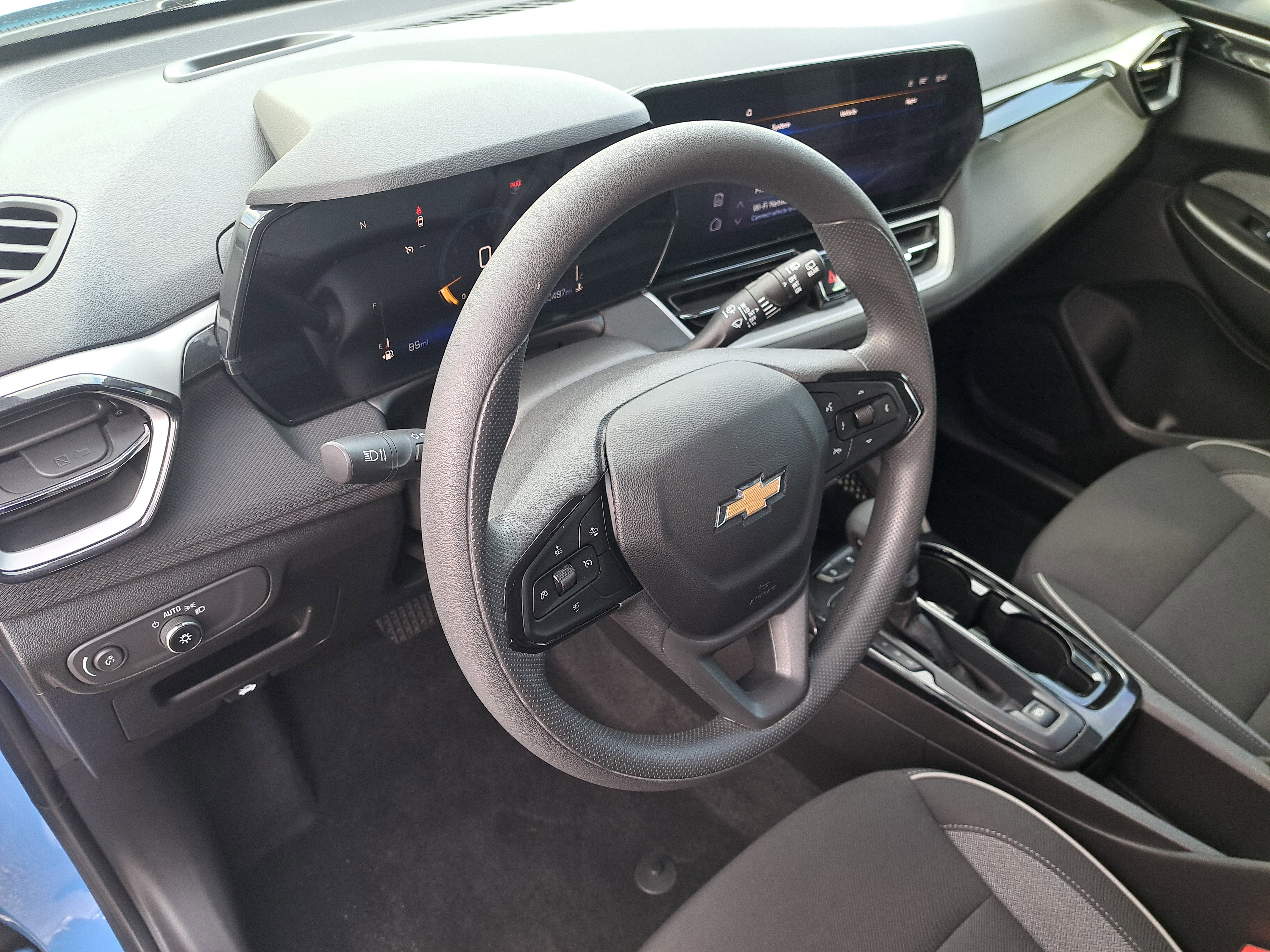 Used 2024 Chevrolet TrailBlazer LT w/ Driver Confidence Package image 15