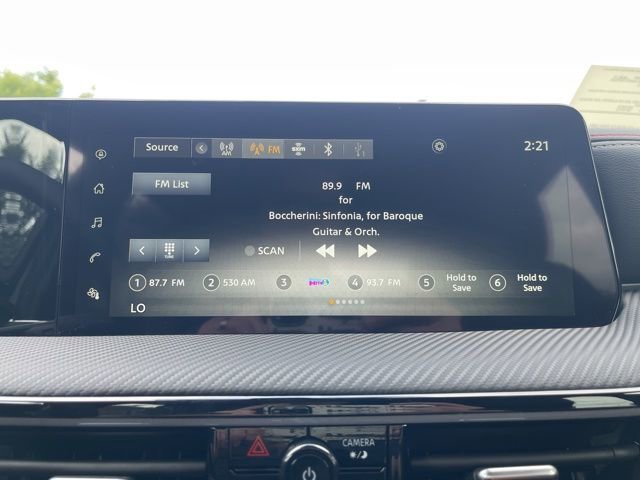 New 2025 Nissan Kicks SR image 20