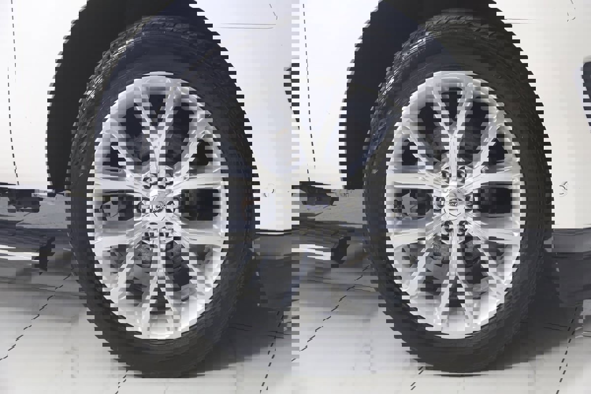 Used 2018 Ford Expedition Limited w/ Equipment Group 302A image 17