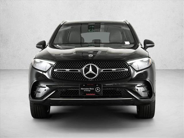 Used 2023 Mercedes-Benz GLC 300 4MATIC image 2