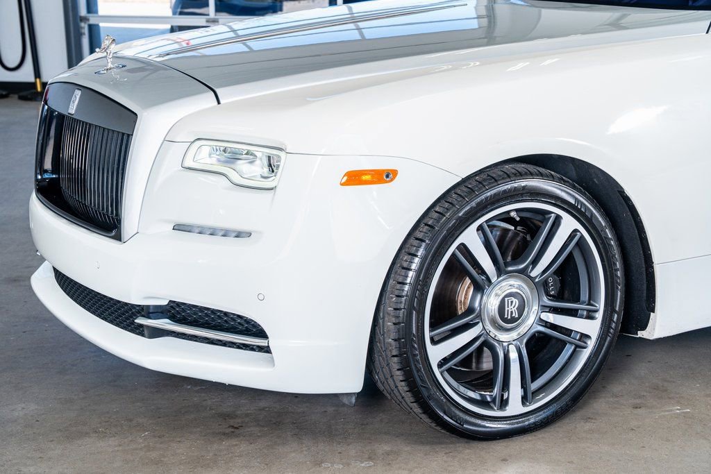 Used 2018 Rolls-Royce Wraith image 10
