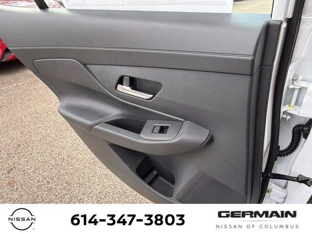 New 2026 Nissan Sentra SV w/ SV Convenience Package FWD image 15