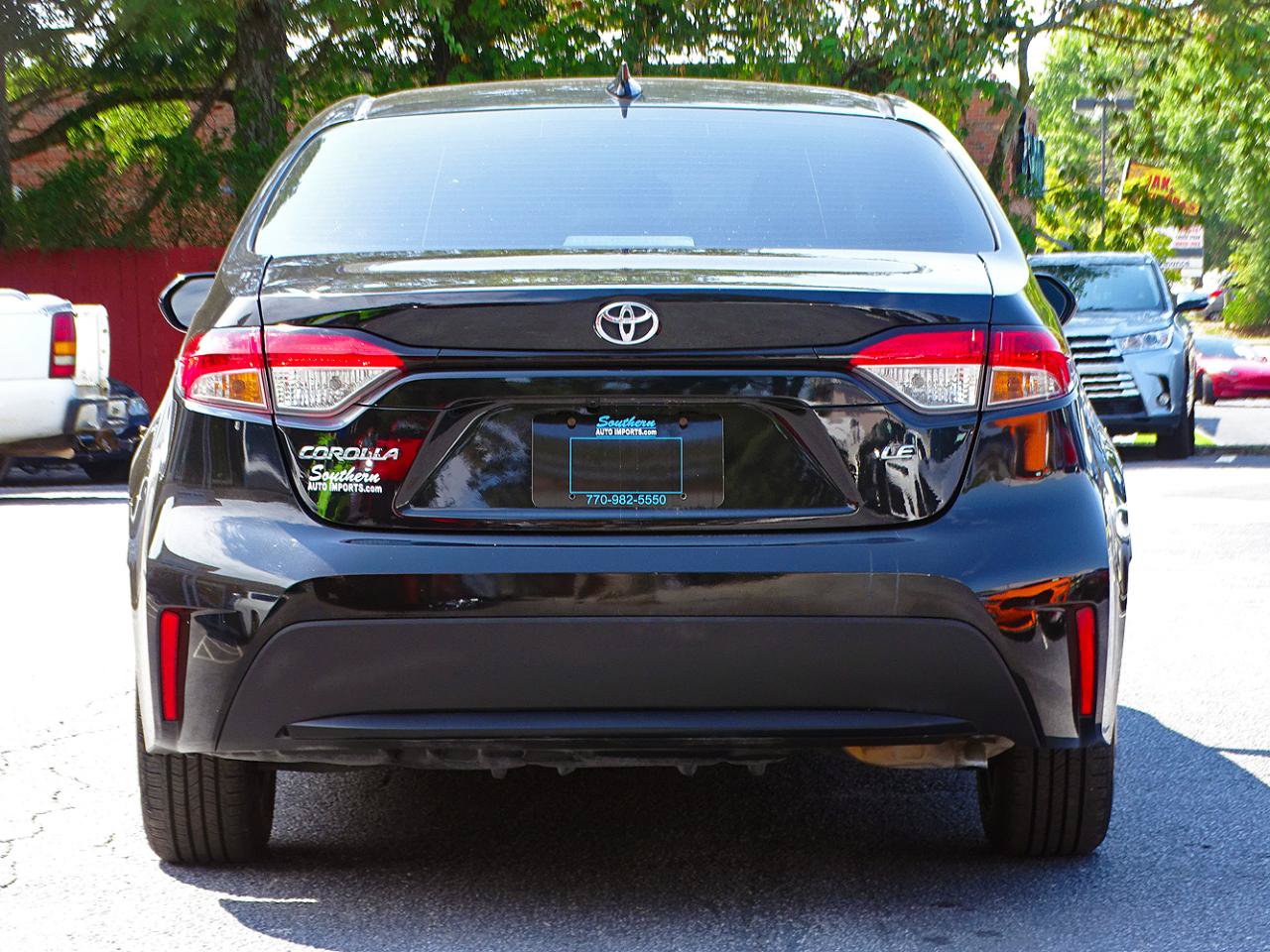 Used 2022 Toyota Corolla LE FWD image 10