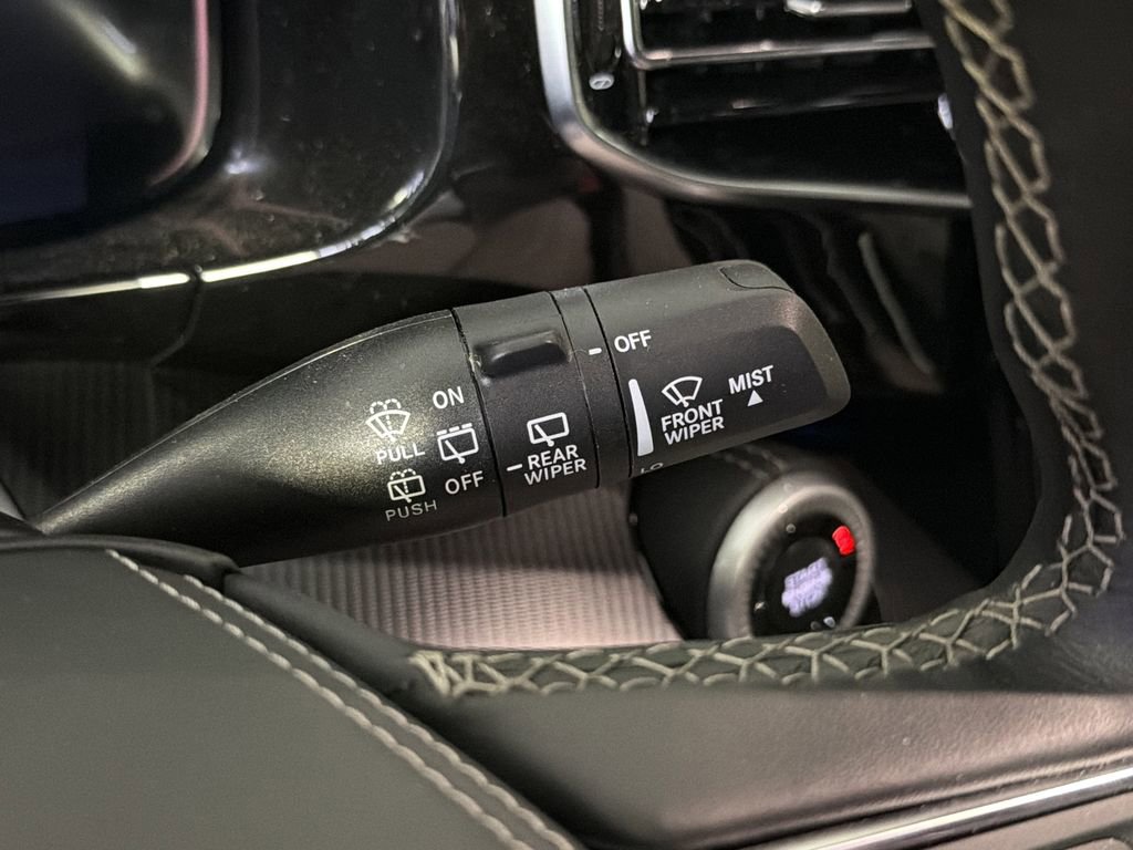 New 2026 Jeep Grand Wagoneer Summit w/ Premium Group III image 20