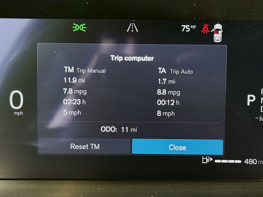 New 2026 Volvo XC90 B6 Plus w/ Protection Package Premier image 12