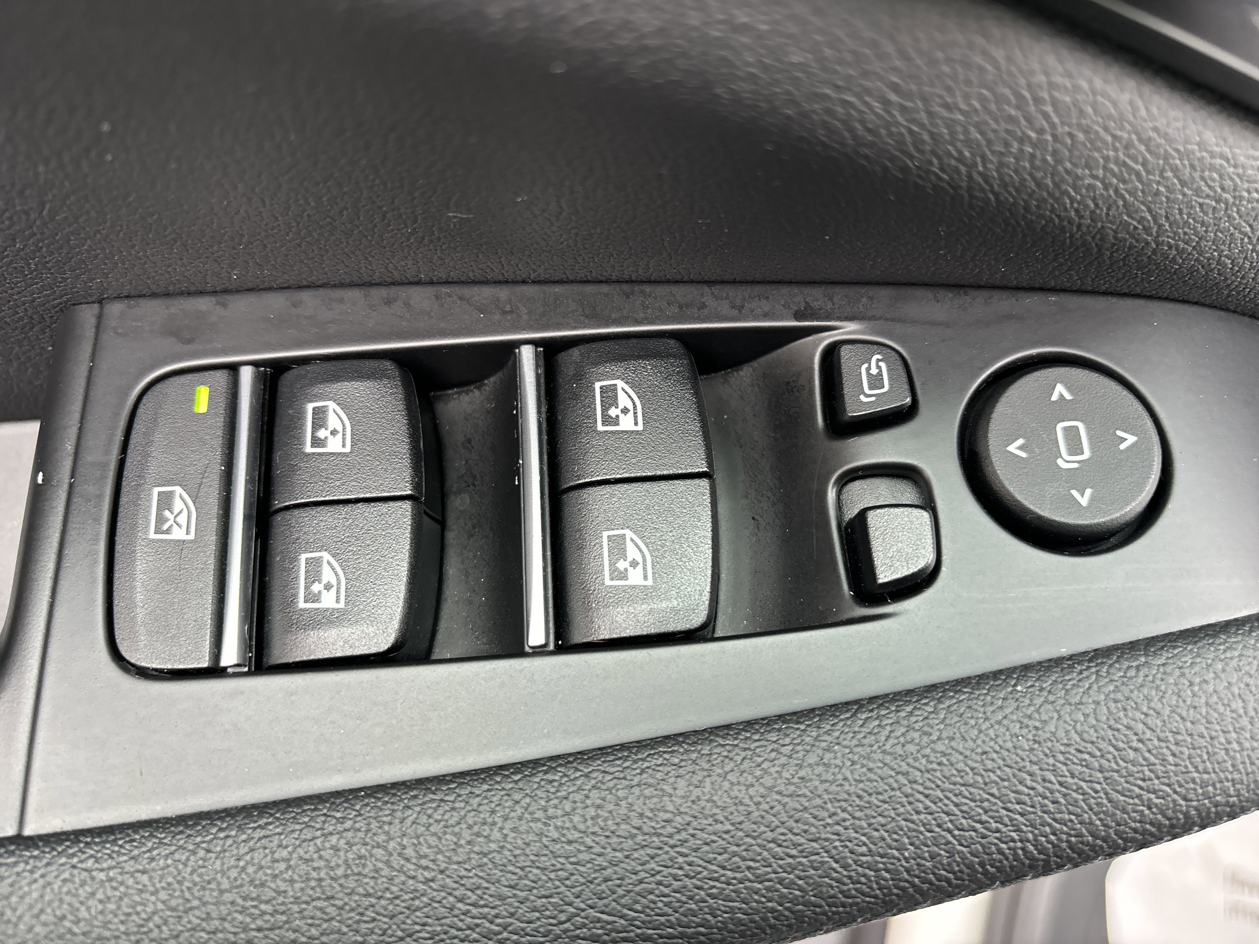 Used 2022 BMW X5 xDrive40i image 17