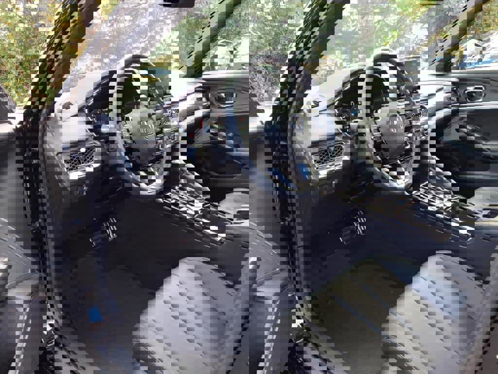 Certified 2025 Acura Integra A-Spec image 18