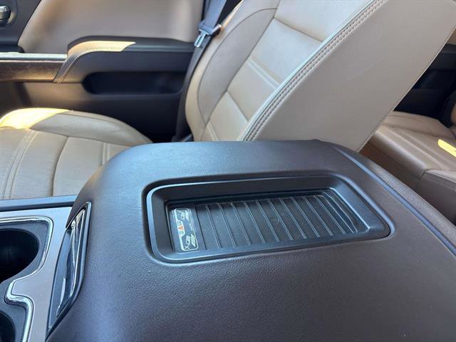 Used 2019 GMC Sierra 2500 Denali w/ Duramax Plus Package AWD/4WD image 28