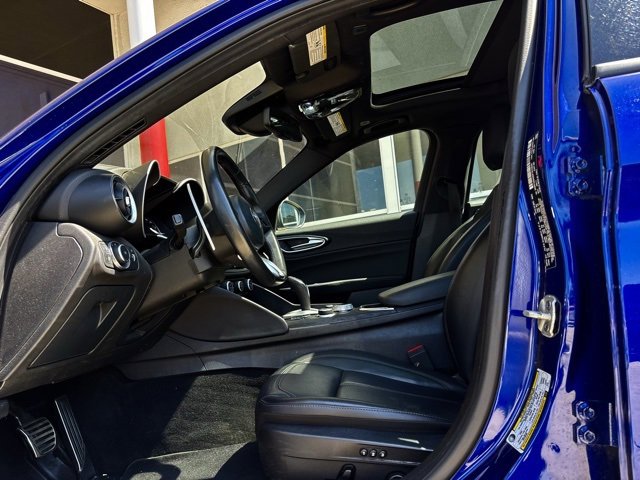 Used 2023 Alfa Romeo Giulia Sprint image 20