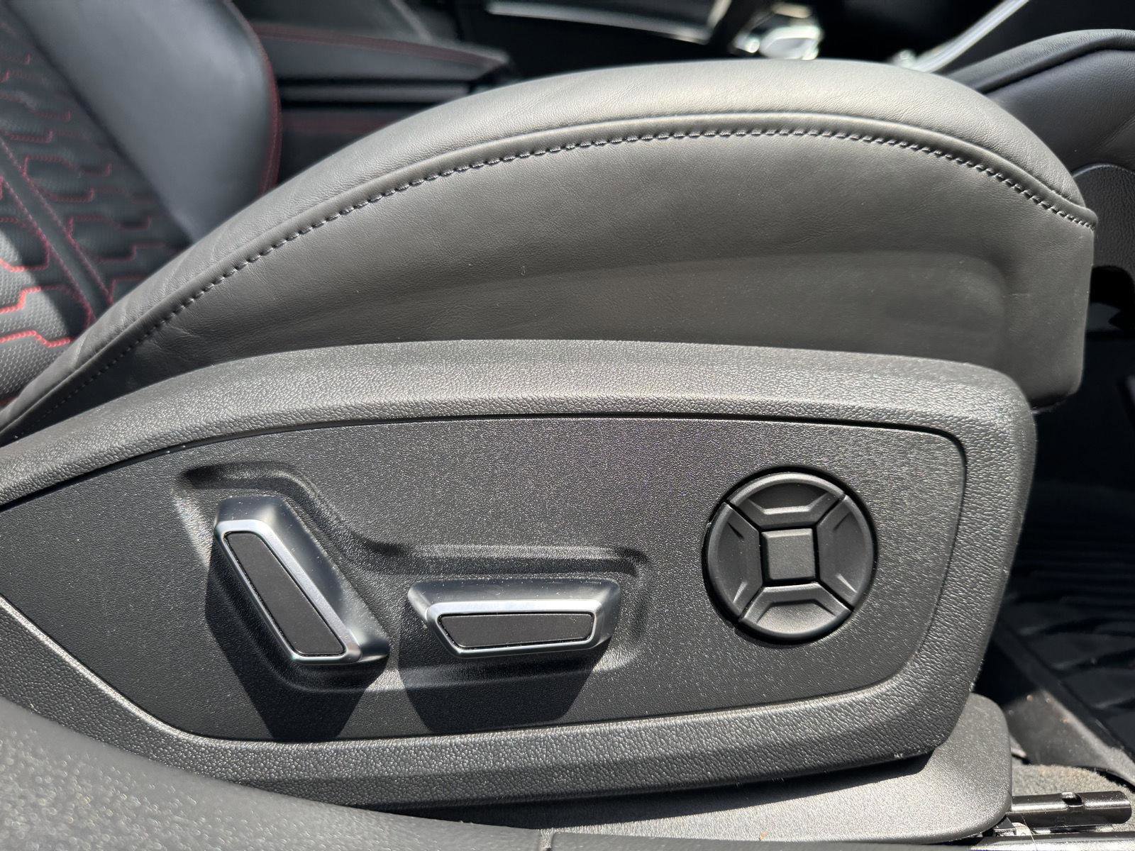 Used 2022 Audi RS 7 Sportback image 32