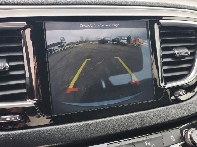 Used 2018 Chrysler Pacifica Touring-L Plus w/ S Appearance Package image 16