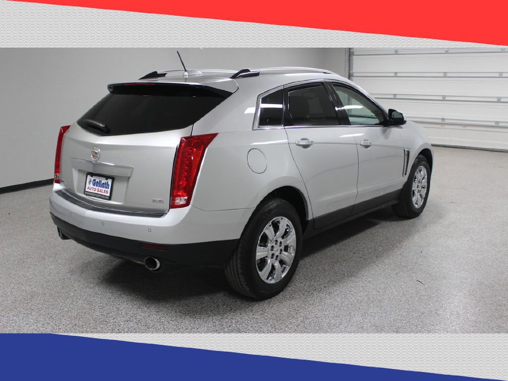 Used 2016 Cadillac SRX Luxury w/ Driver Awareness Package image 3